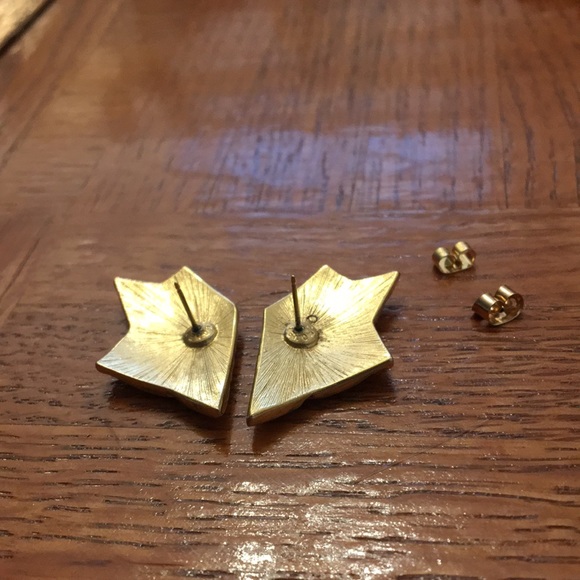 🎁GIFT🎁 Vintage MONET gold fan earrings - Picture 6 of 11